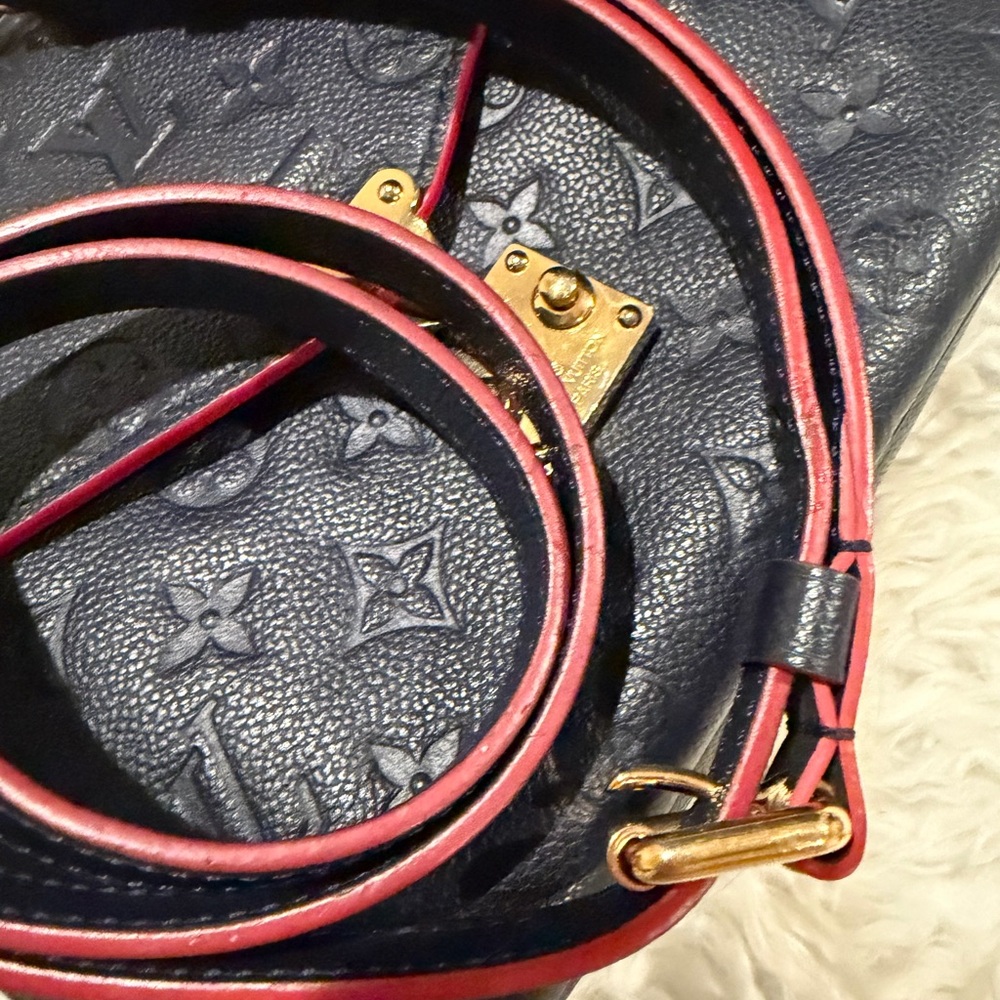 Louis Vuitton Pochette Metis Naby Blue - Picture 8 of 9
